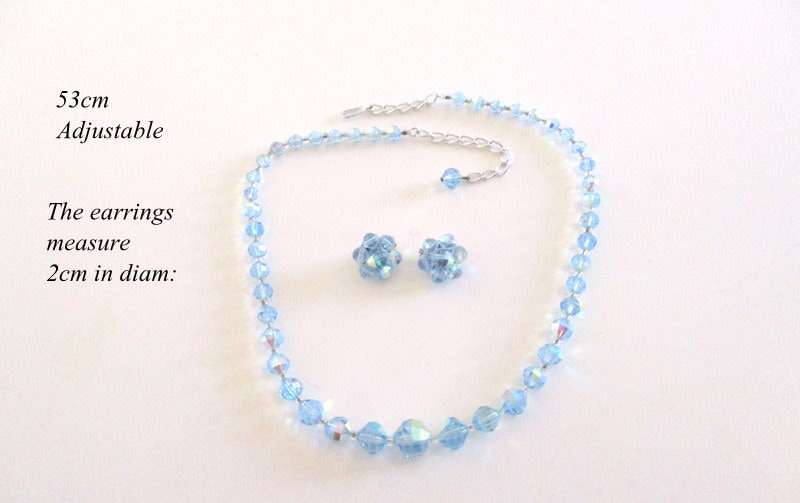A VINTAGE STRING OF BLUE CRYSTALS AND EARRINGS