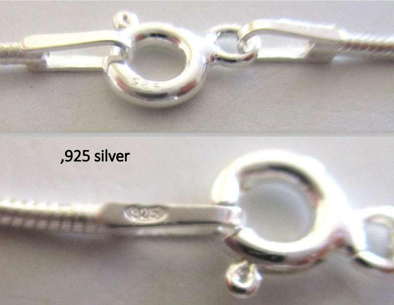 A GENUINE DAINTY FRESH WATER PEARL SET IN SILVER ON A SILVER SNAKE CHAIN---NEW