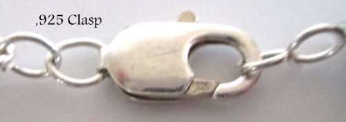 A BEAUTIFUL PEACOCK TONED FRESH WATER PEARL NECKLACE SET IN SILVER