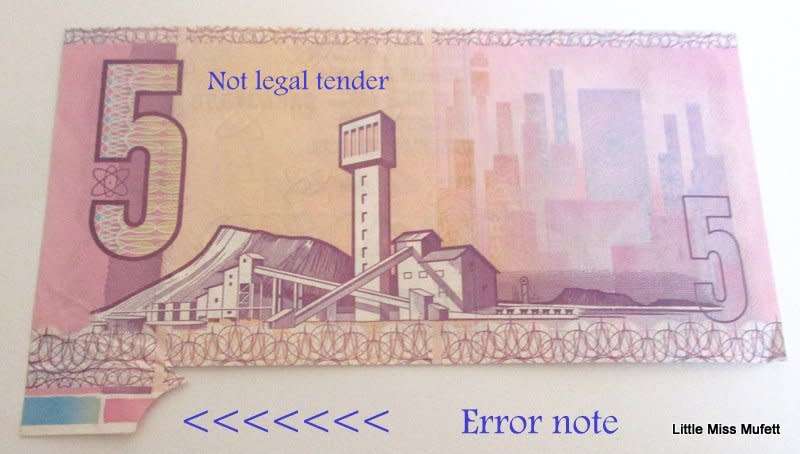 ERROR BANKNOTE . SOUTH AFRICAN R5 STALS BANKNOTE WITH ERROR ON CORNER--UNCIRCULATED / MINT