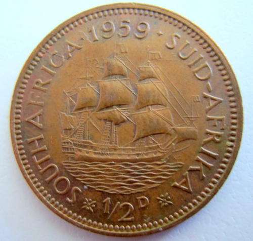 A 1959 SOUTH AFRICAN HALF PENNY----SA 33