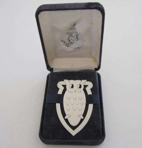 A HALLMARKED SILVER BOOK MARK