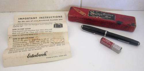 A SWAN FOUNTAIN PEN BOXED--NOTE INNER RUBBER HAS PERISHED.
