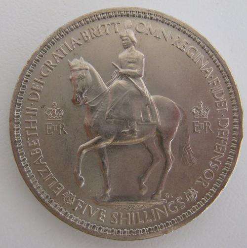 A 1953 BRITISH 5 SHILLING QUEEN ELIZABETH CORONATION ---Boxed