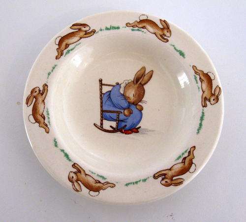 A PIN TRAY SIZE BUNNYKINS DISH