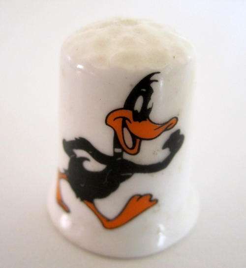 A DONALD DUCK THIMBLE
