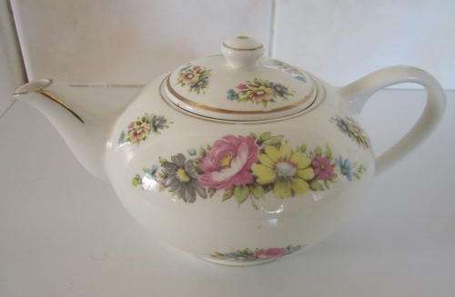 A TEAPOT ---LORD NELSON POTTERY--NOTE