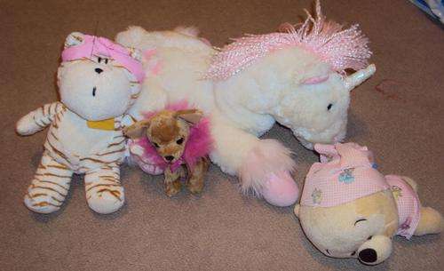 lot Girls soft teddies