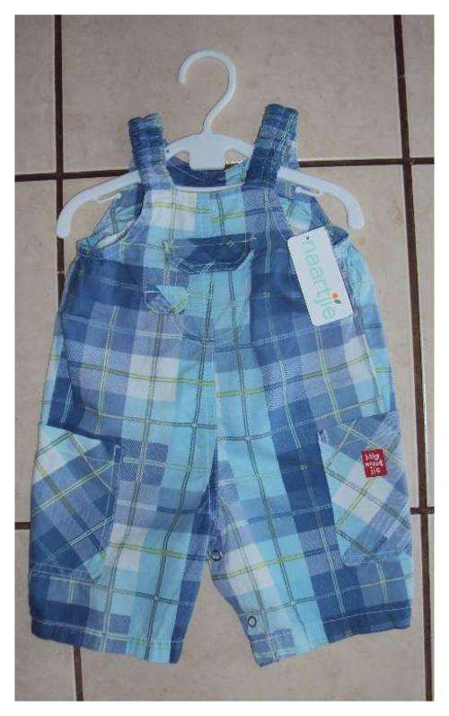 2 x New Baby Naartjie dungree and top  0 - 3 months