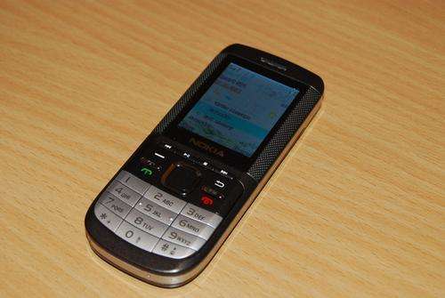 A200 Dual sim card cellphone . With huge speaker. Very good quality sound!
