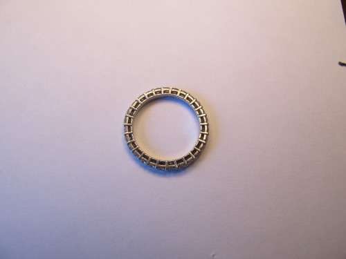 PLATINUM ETERNITY RING SET WITH 27 DIAMONDS