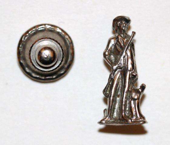 VINTAGE SCATTER PIN - FIGURAL - HUNTING SCENE