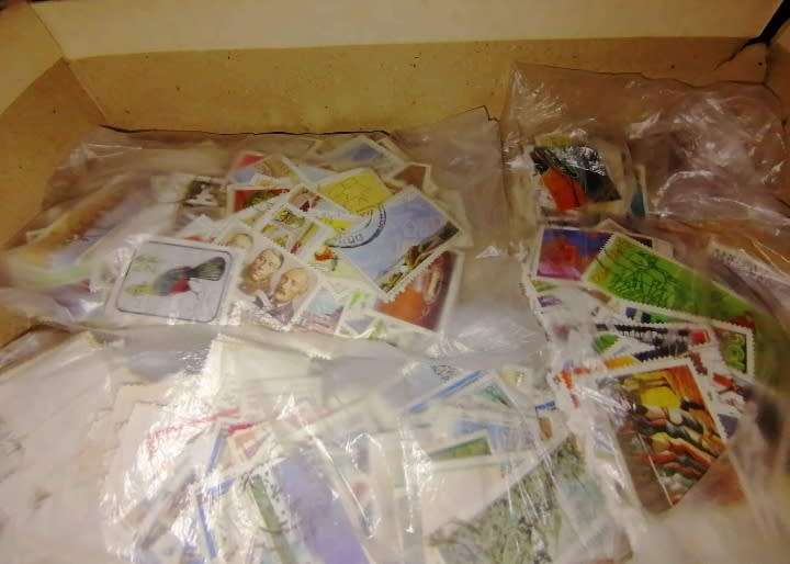 3000 x R.S.A Stamps in box