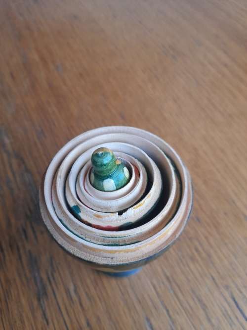 Babushka / Matryoshka dolls - set of 6