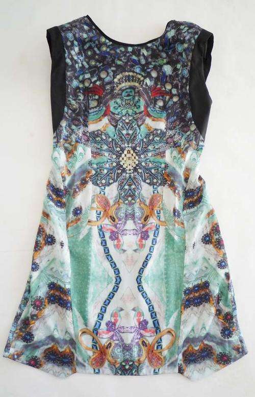 CUTE PRINTED SHIFT DRESS!!
