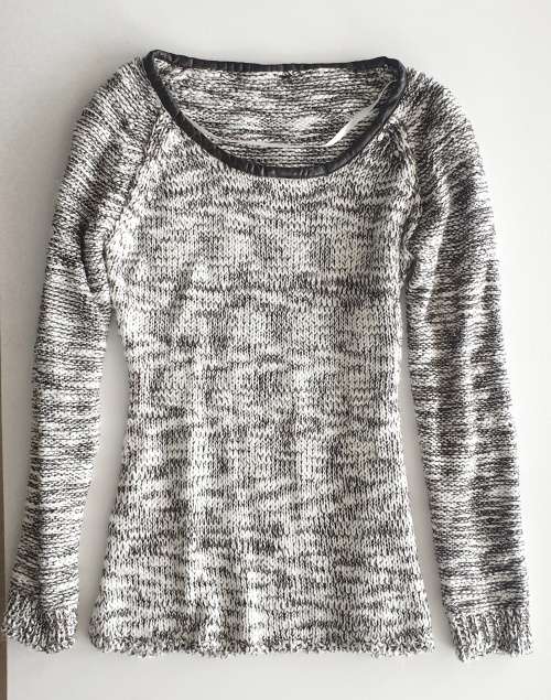 LOVELY CHUNKY GREY JERSEY!!