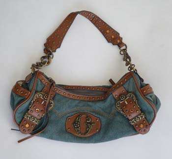 FABULOUS AUTHENTIC GUESS HANDBAG!!!