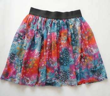 CUTE COLOURFUL FLORAL CHIFFON SKIRT!!