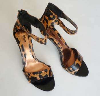 STUNNING ANIMAL PRINT HEELS!!!
