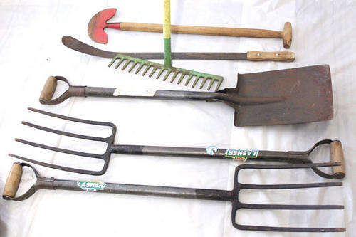 Garden Tools Lot