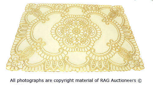 Gold Placemats X 24