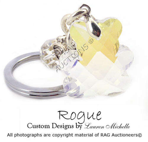 **R280** LAUREN MICHELLE Teddy Bear Cut Crystal Key Chain
