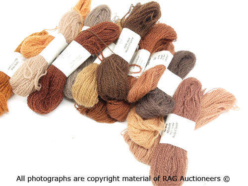 Appleton 100 % Crewel Embroidery Wool Skeins In Shades Of Brown (X16)