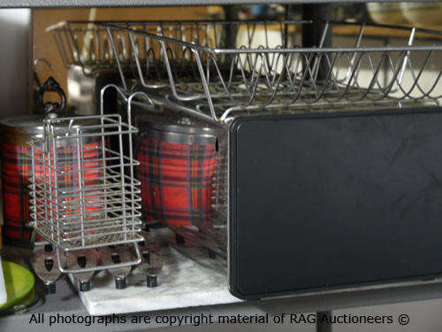 Lots of Kitchen Goodies - Big Job Lot