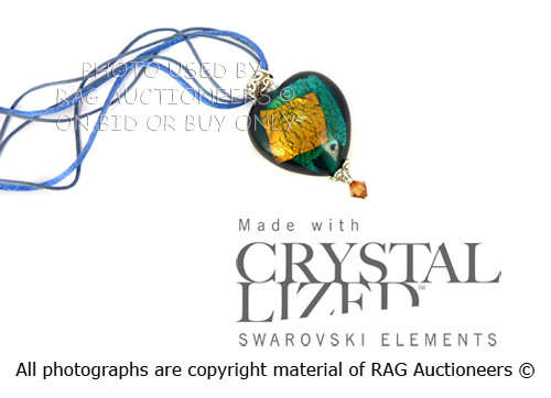 **R300** LAUREN MICHELLE Venetian Murano Heart Pendant Necklace