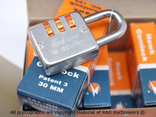 Box of Comlocks 30mm (HAWK Brand)