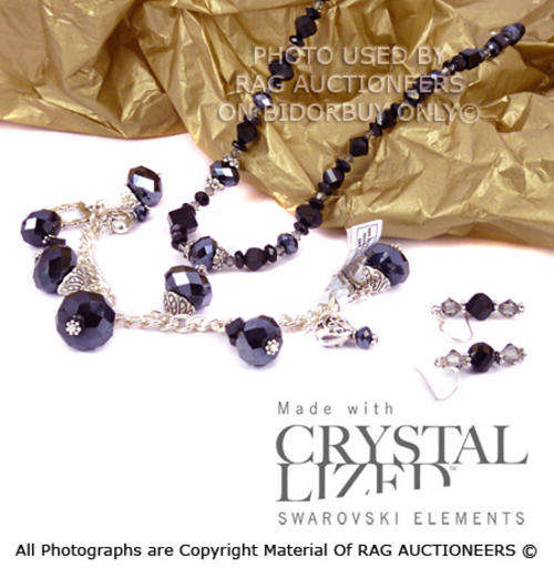 **R1100** Genuine Swarovski Necklace, Bracelet & Earrings Set (MIDNIGHT COLLECTION)