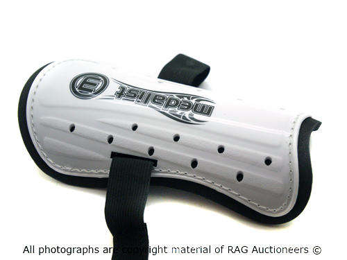 Medalist Defender Shin Guards (Medium: White)