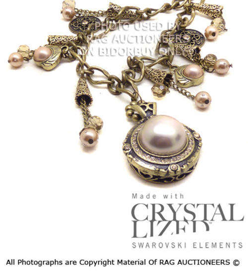 **R840** GENUINE SWAROVSKI Pearl and Crystal Necklace with Pearl Pendant