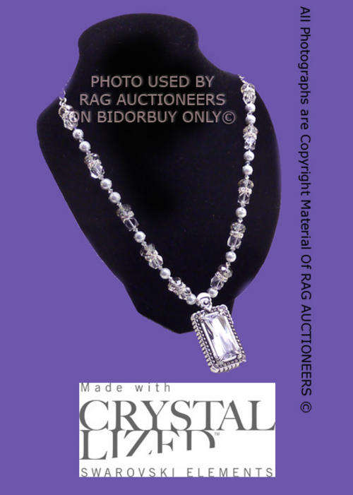 **R800** GENUINE SWAROVSKI Pearl Necklace With Large Pendant