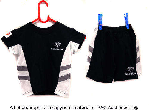 Sharks Baby Set (Age:3-6 Months)