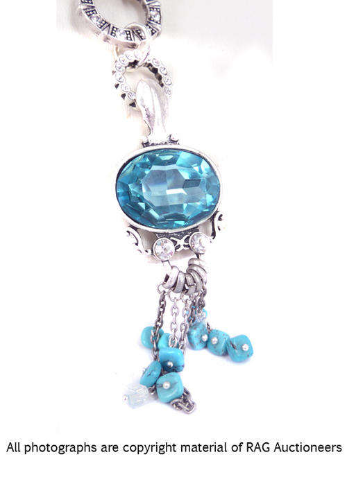 **R820**Lauren Michelle Collection Tasseled Pendant Necklace