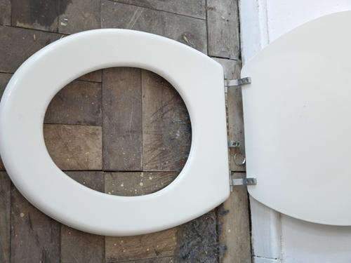 Lot of 2 Enamel Toilet Seats