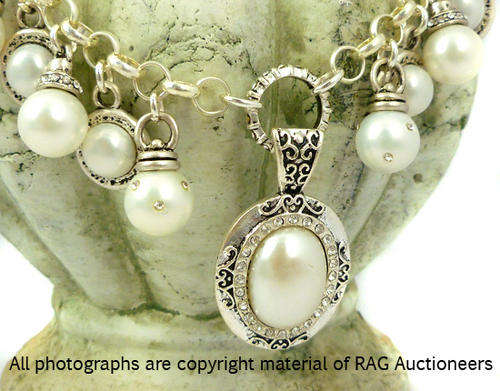 **R700** Lauren Michelle Collection Charmed Pearl Necklace and Earrings Set