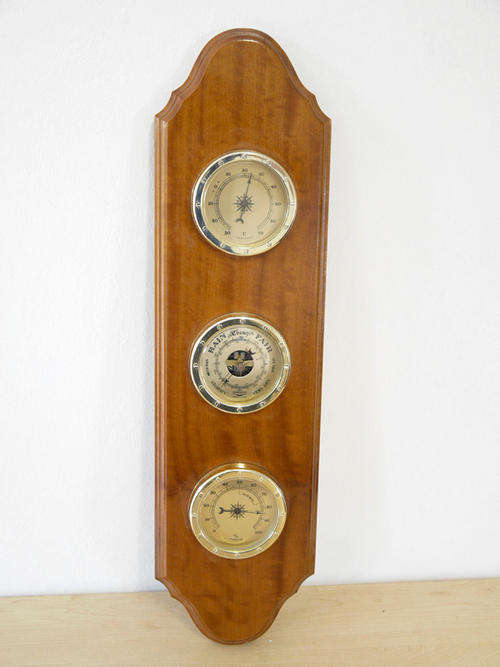 Imbuia Wooden Thermometer Plaque