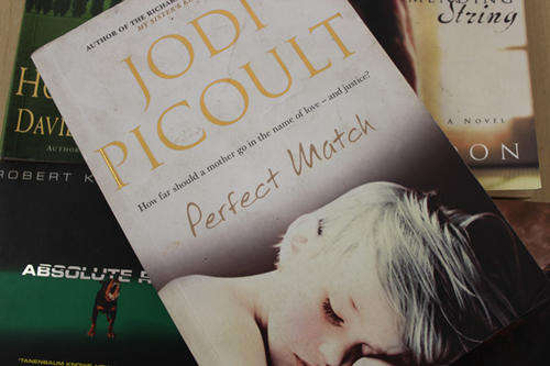 Mixed Novels Including Jodi Picoult X 6
