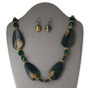 **REDUCED** On Special-Receive free matching earrings with this item