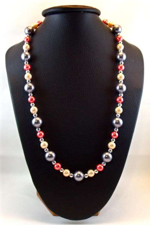 53 cm PEARL NECKLACE design by: Cooper & Lombard Jewellery