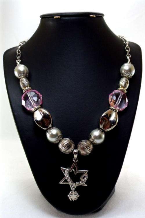 52cm Hand crafted Crystal, Pearl and Resin Necklace by: Cooper & Lombard Jewellry