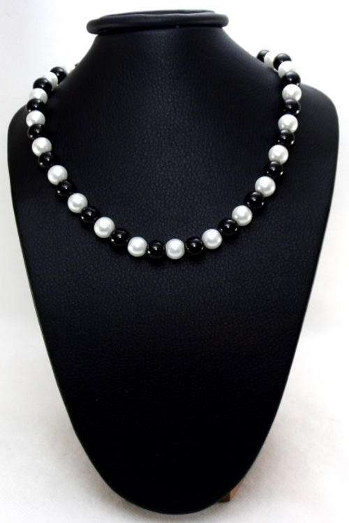 43cm - 10mm White and Black Pearl Necklace by Cooper and Lombard Jewellry