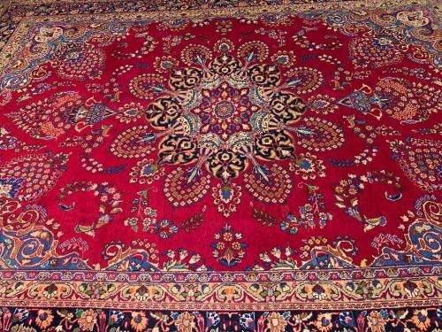 VINTAGE HANDWOVEN PERSIAN RUG [ KASHMAR] 3M95cm x 2M90cm