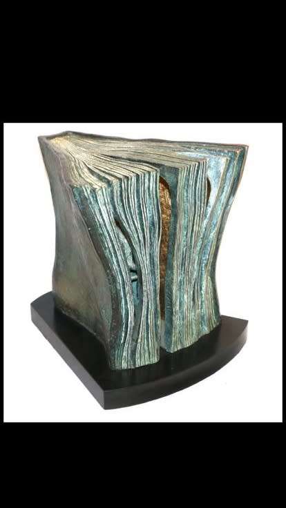 Lorenzo Quinn - The Perfect Story (Bronze)