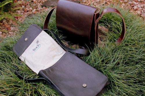Cow Hide Leather Messenger Bag (Compatible with 10" devices: iPad & Galaxy Tab) *** ON SPECIAL***