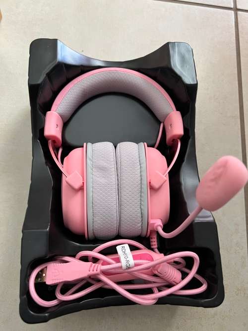 Redragon ZEUS X RGB Gaming Headset  Pink