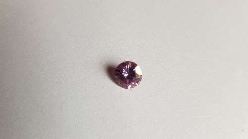 0.86 pink fancy colour diamond vvs1 will look exellent in ring