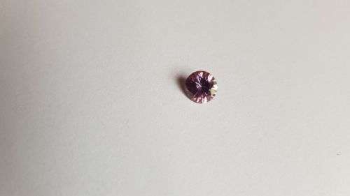0.86 pink fancy colour diamond vvs1 will look exellent in ring